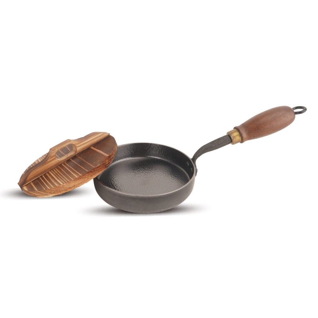 titanium reinforced carbon steel mini frying pan