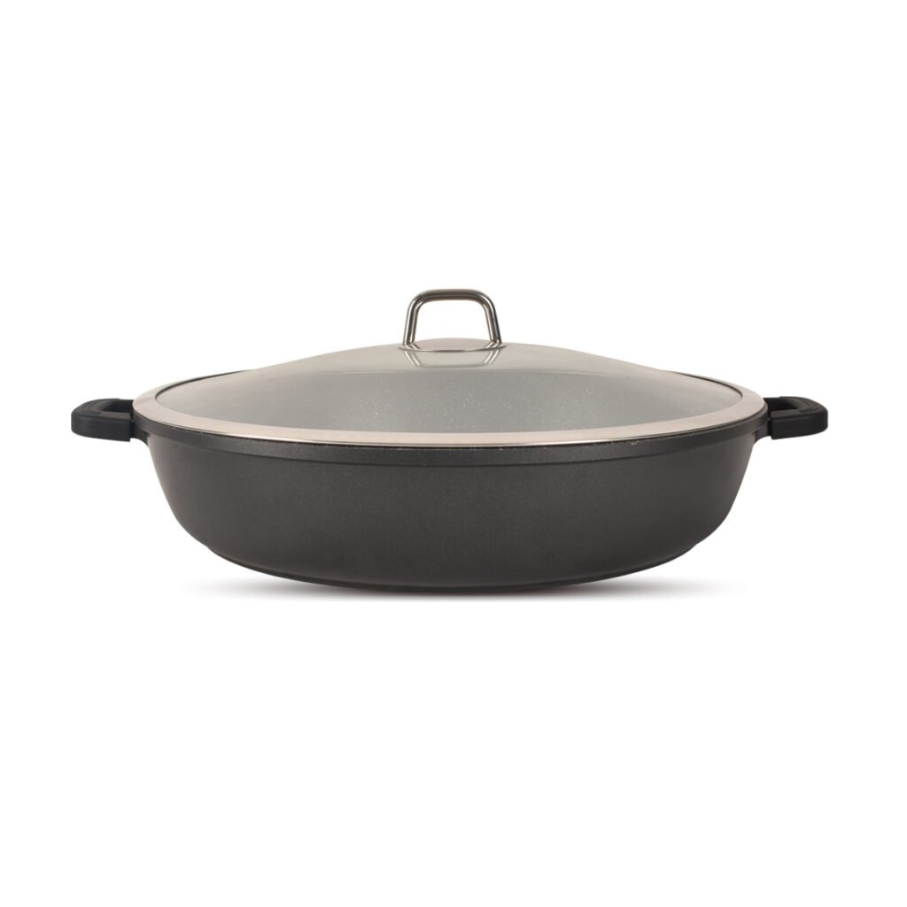 10-quart cast aluminum sauté pot